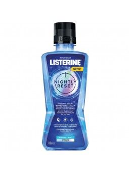 Apa de gura Listerine...